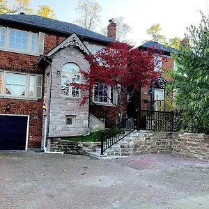 Leaside Garden Toronto