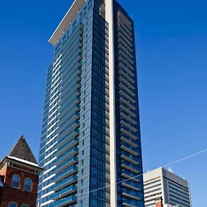 Delsuites Cooper Mansion Toronto